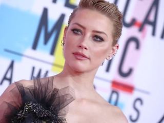 Amber heard ama kreten off, brezplačno metanje off hd odrasli film 76