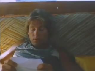 Yang merah jambu lagun yang xxx filem romp dalam paradise 1984: percuma x rated video d3