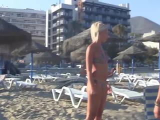Pick-up sweetheart on the beach and fuck her